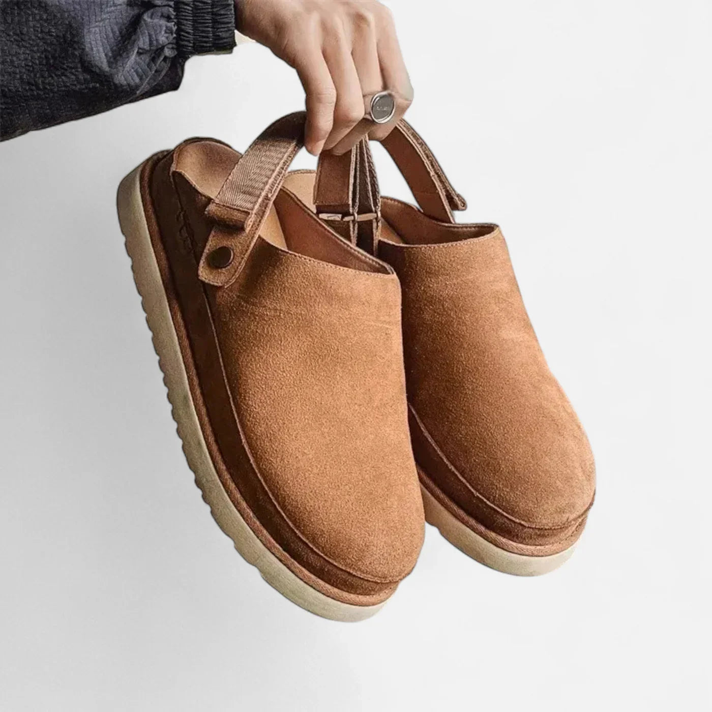 Closed-Toe Leather Slippers